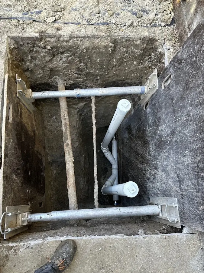 Experienced plumber completing Gas Line Repair work in Credit River